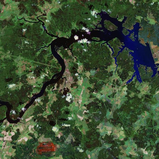 Снимок из космоса Иваньковского водохранилища (Московского моря) с привязкой к OZI